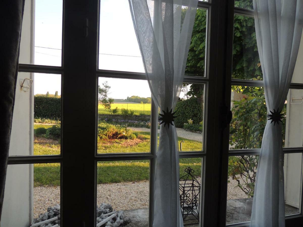 Le Chemin Bed & Breakfast Challignac Екстериор снимка